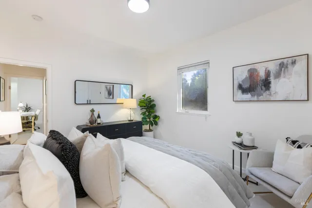 $2,195,000 | 5 Hillside Avenue, Kentfield, CA 94904