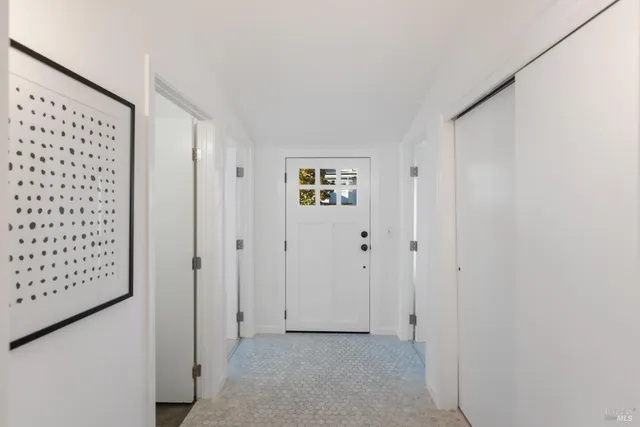 $2,195,000 | 5 Hillside Avenue, Kentfield, CA 94904