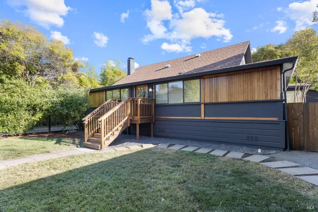 $2,195,000 | 5 Hillside Avenue, Kentfield, CA 94904