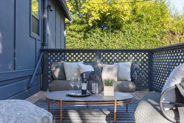 $2,195,000 | 5 Hillside Avenue, Kentfield, CA 94904