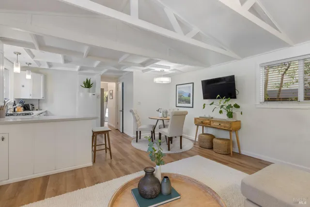 $2,195,000 | 5 Hillside Avenue, Kentfield, CA 94904