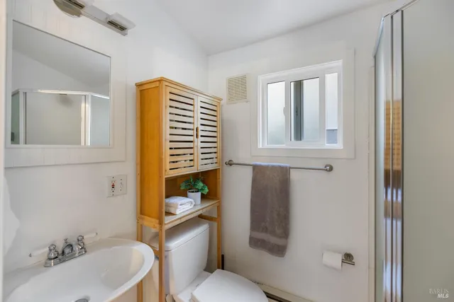 $2,195,000 | 5 Hillside Avenue, Kentfield, CA 94904