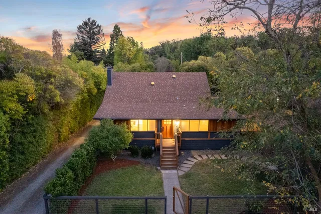 $2,195,000 | 5 Hillside Avenue, Kentfield, CA 94904