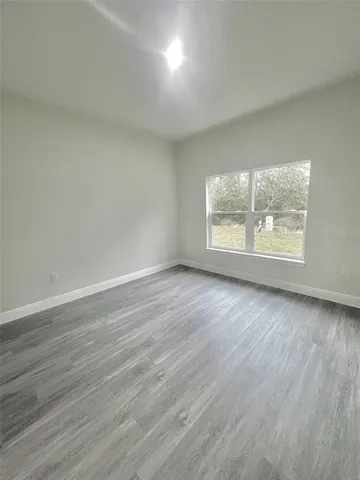 $1,640 | 5 Fisher Pl Drive, Ocklawaha, FL 32179