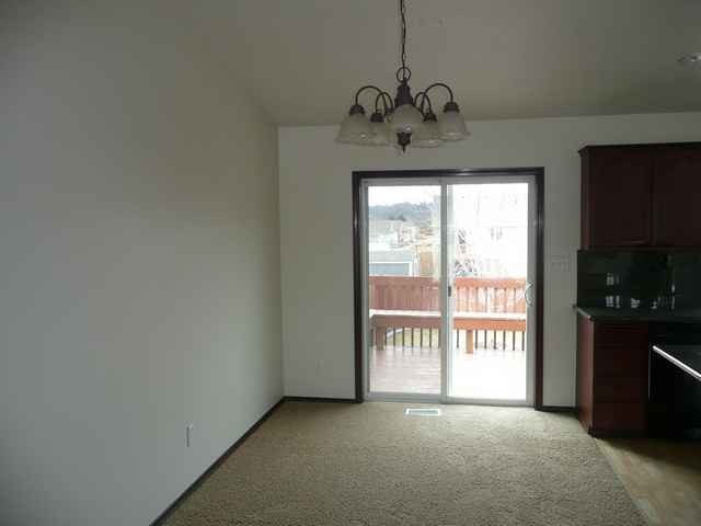 5219 North Calvin Road Spokane Valley, WA 99216 - Photo 6 of 9 Gallery Image 6