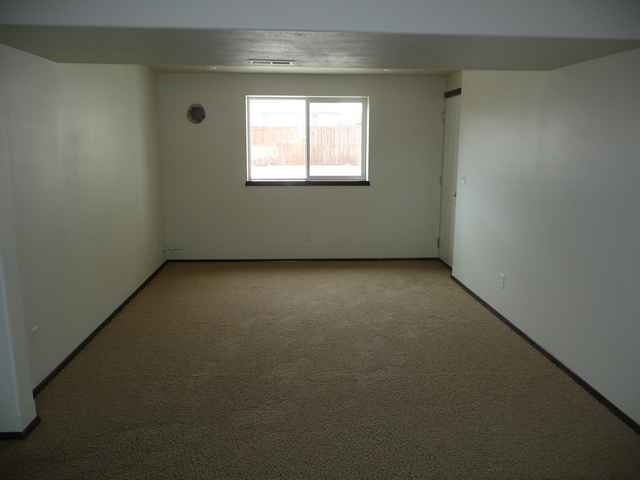 5219 North Calvin Road Spokane Valley, WA 99216 - Photo 8 of 9 Gallery Image 8