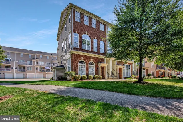 $365,000 | 12354 Rollys Ridge Avenue, Unit 2201, Upper Marlboro, MD 20774