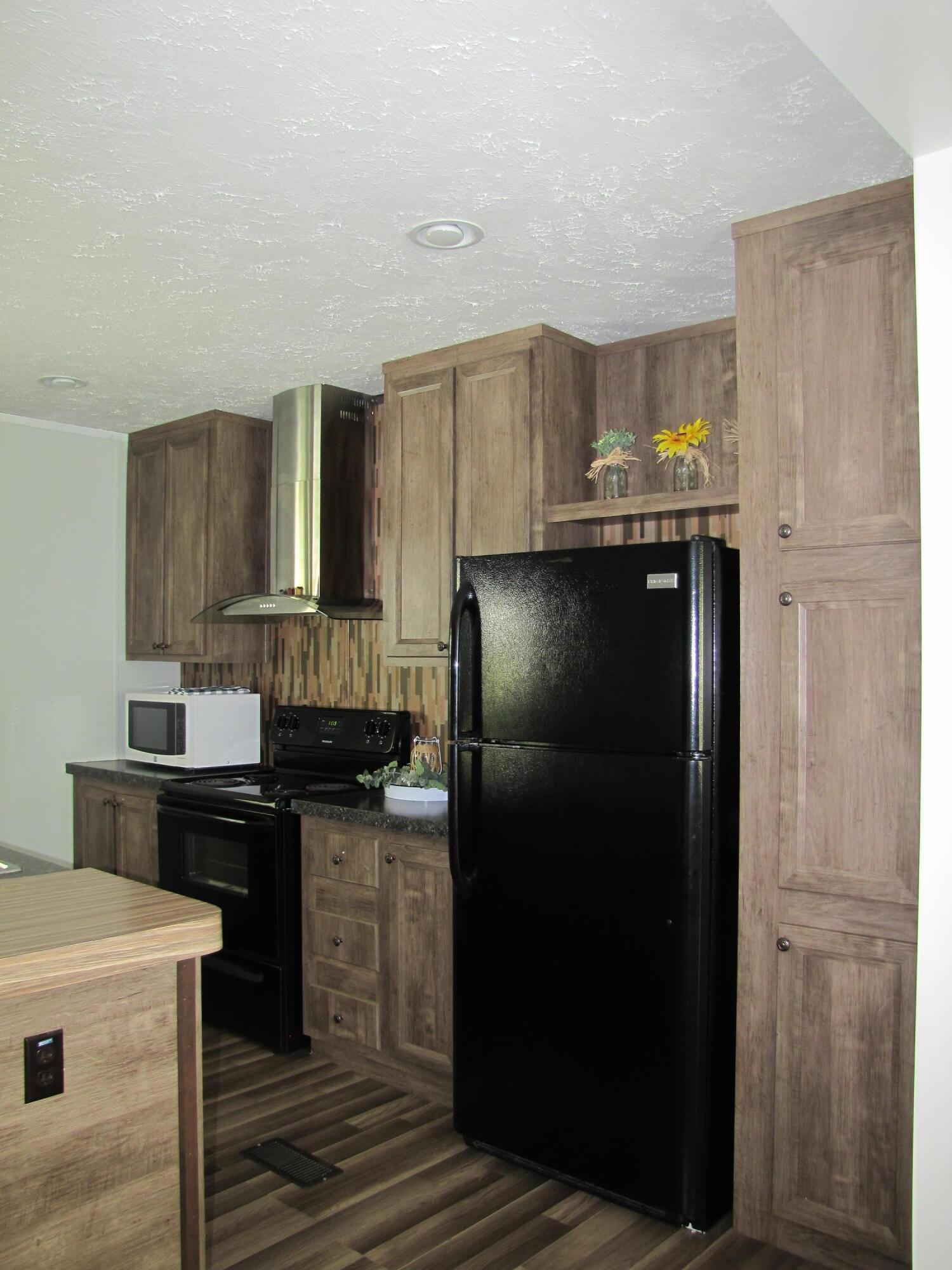 7655 Brush Lake Road Cable, OH 43009 - Photo 12 of 49
