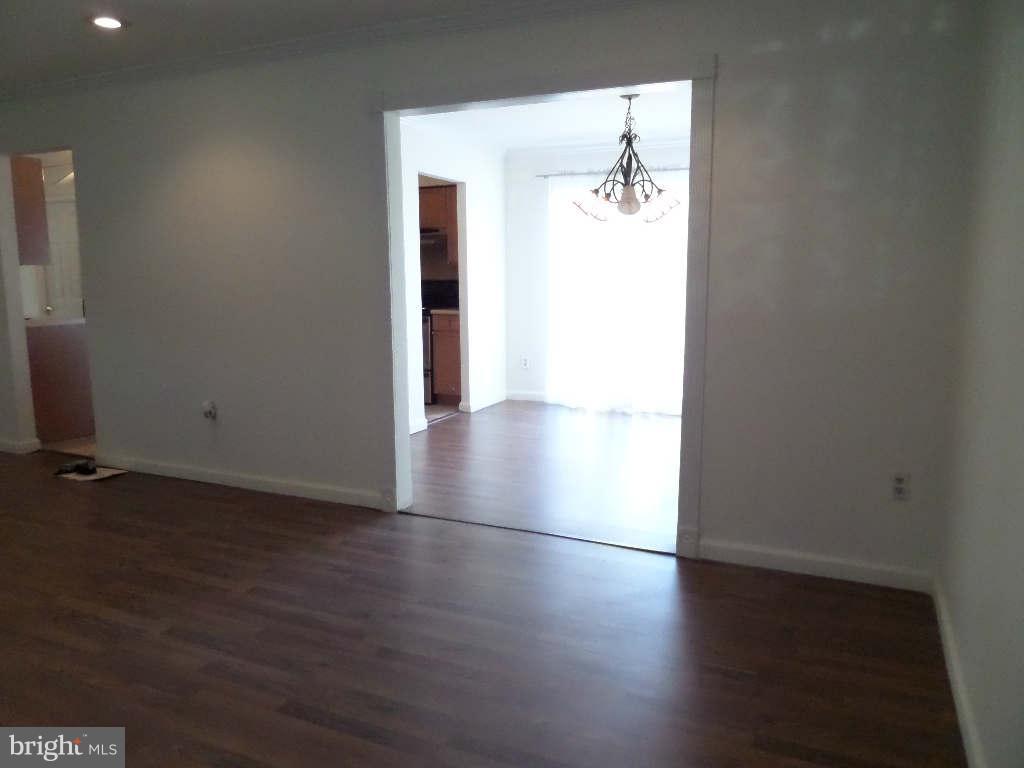 2014 Rolling Rd. Baltimore, MD 21244 - Photo 16 of 26 Dining Room