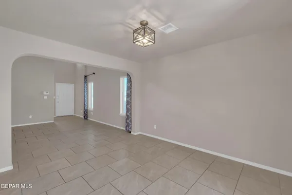 $265,000 | 809 Luisa Street, Anthony, TX 79821