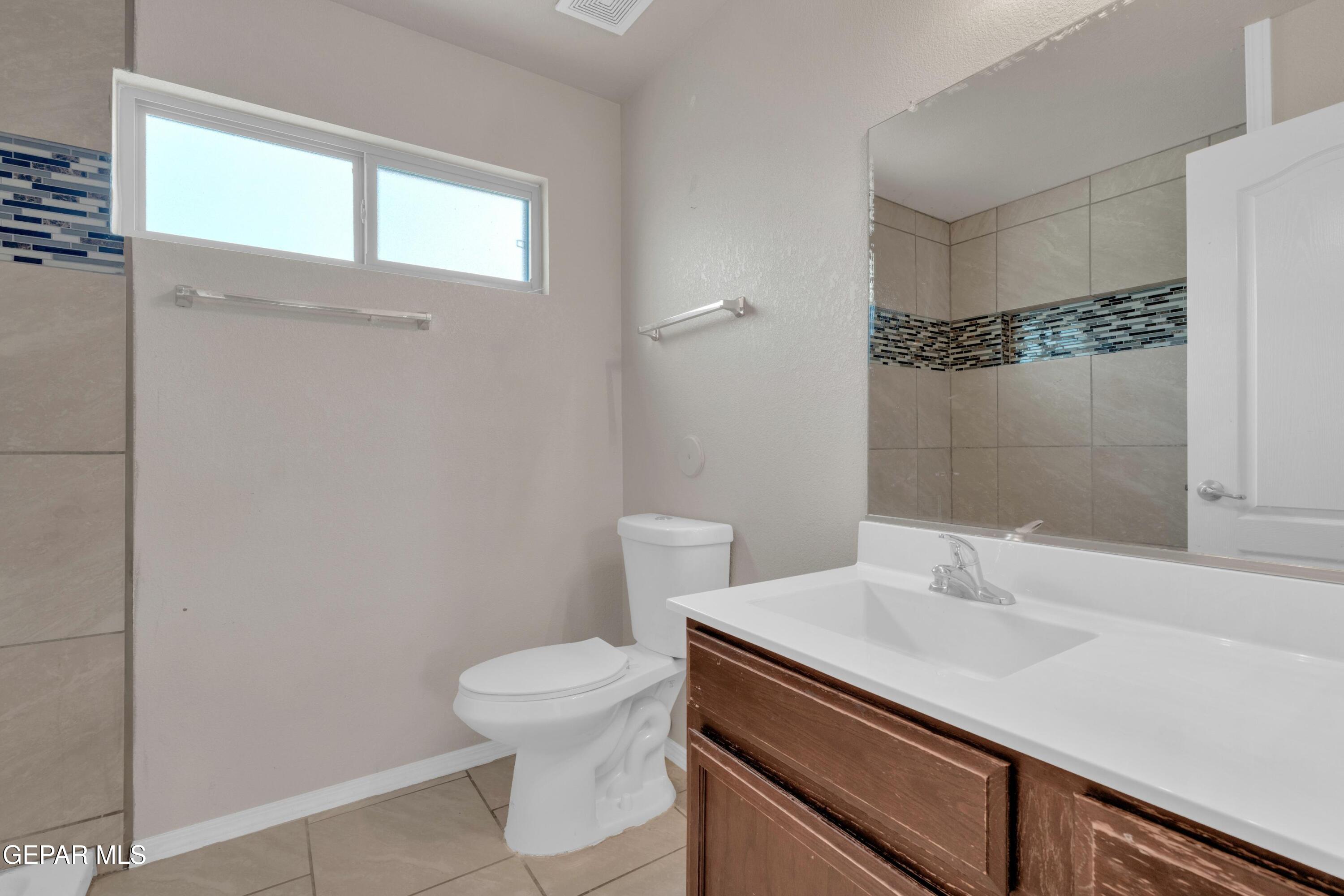 809 Luisa Street Anthony, TX 79821 - Photo 34 of 43 8 (4)