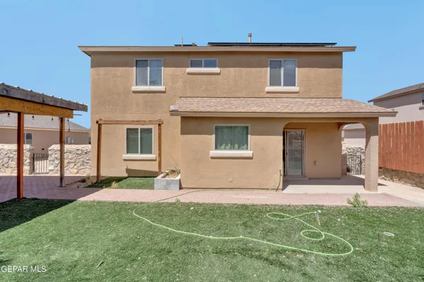 $265,000 | 809 Luisa Street, Anthony, TX 79821