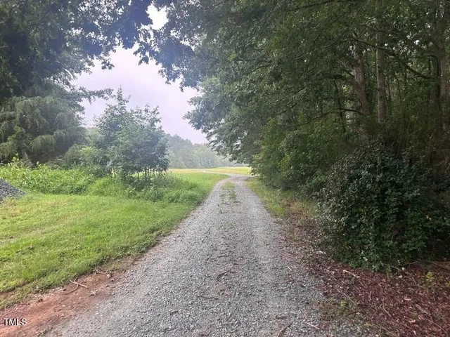 a view of a field with sink