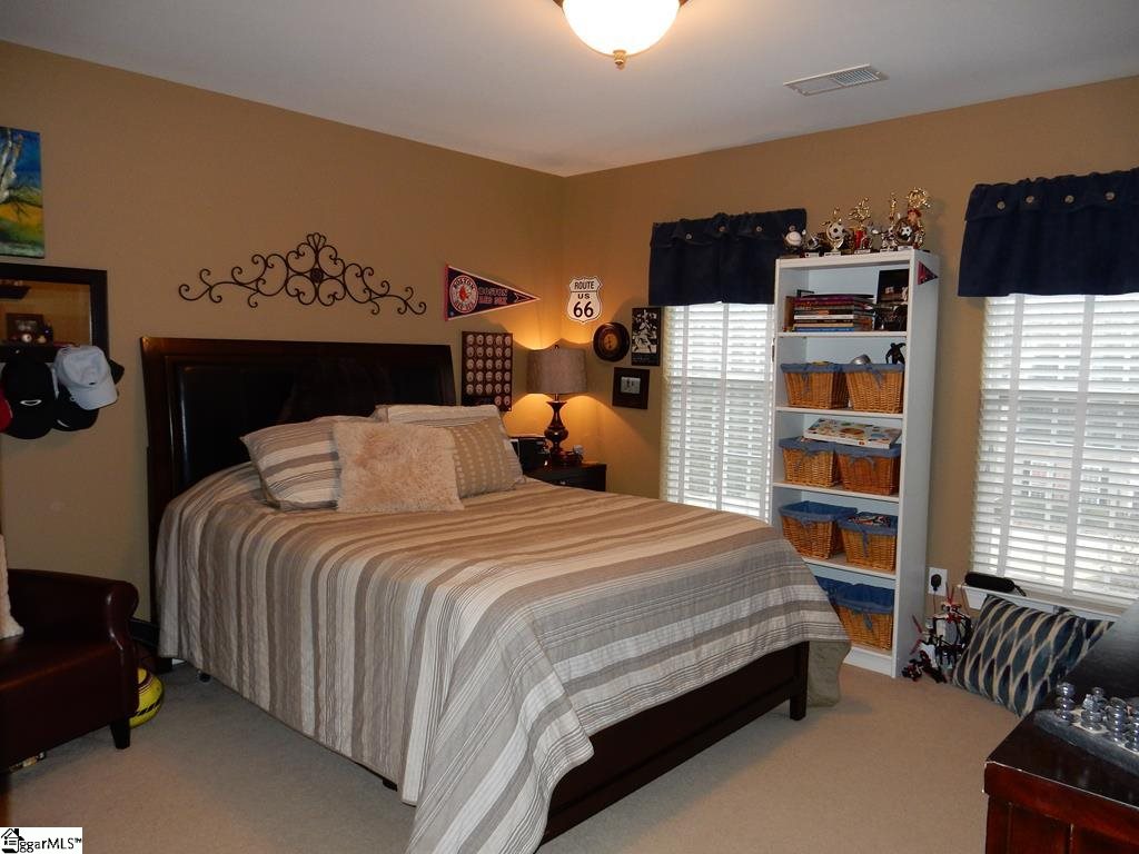 116 Hydrangea Way Simpsonville, SC 29681 - Photo 18 of 26 Gallery Image 18