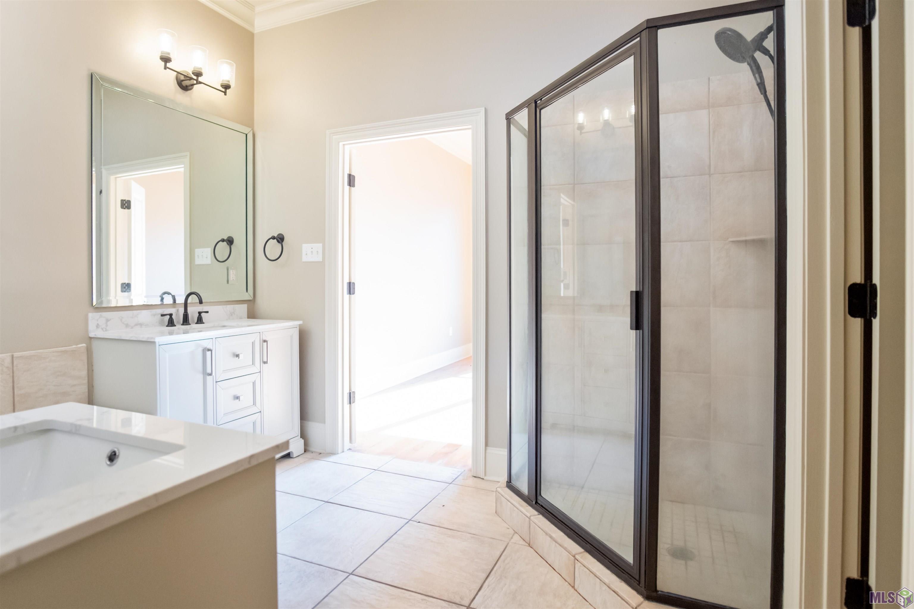 1642 Ruelle De Grace Drive Baton Rouge, LA 70810 - Photo 18 of 39 Gallery Image 18