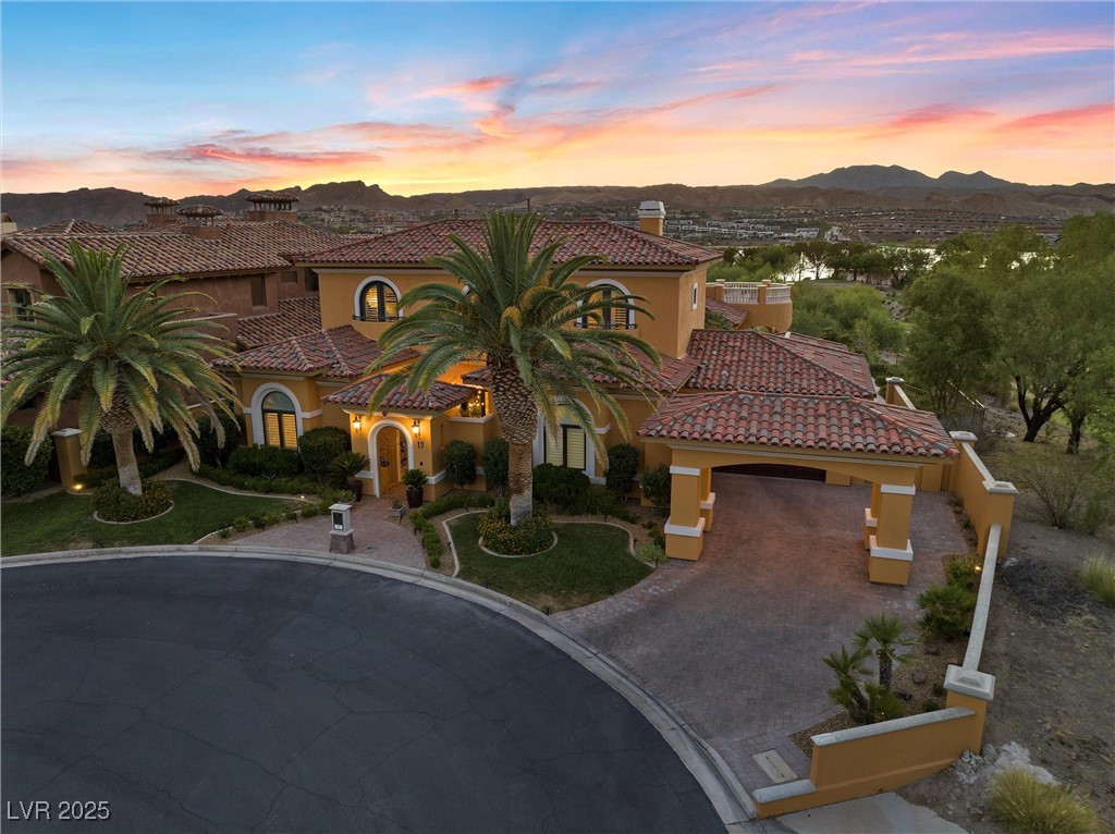 17 Rue Du Rivoli Place Henderson, NV 89011 - Photo 2 of 62