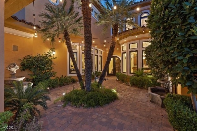 17 Rue Du Rivoli Place Henderson, NV 89011 - Photo 21 of 62
