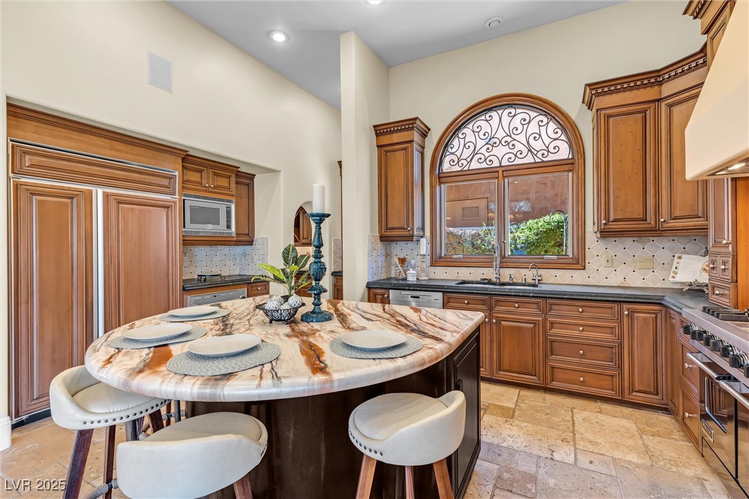 17 Rue Du Rivoli Place Henderson, NV 89011 - Photo 6 of 62