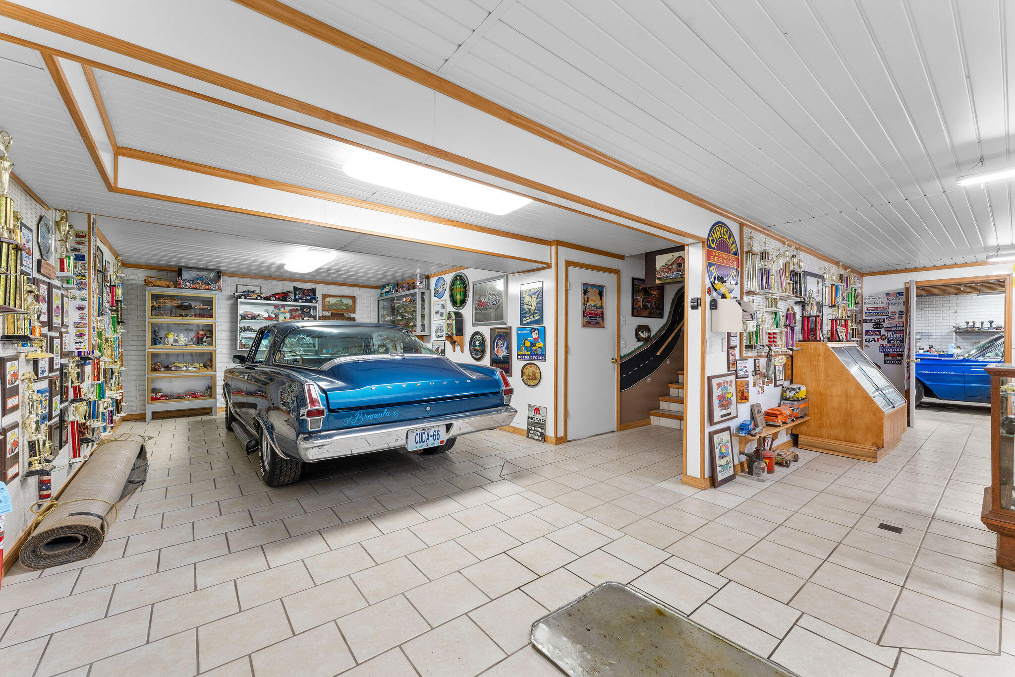 22821 Needles Eye Road Shell Knob, MO 65747 - Photo 40 of 60 Lower Level Hobby Area Garage