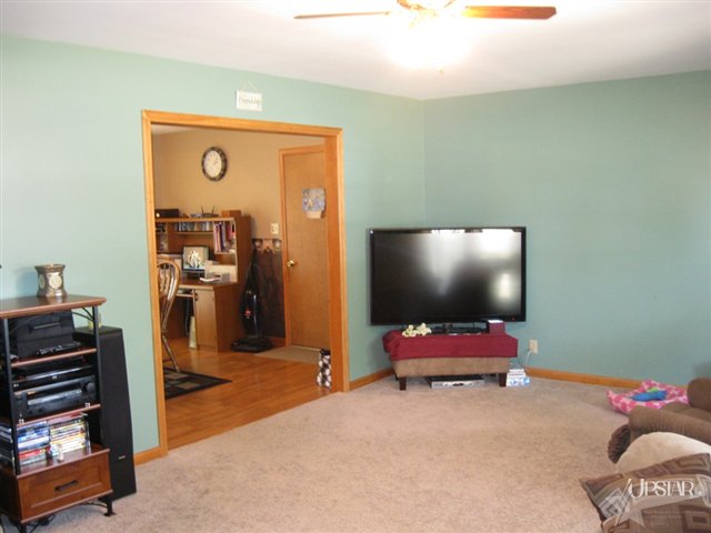 934 Yorktown Road Decatur, IN 46733 - Photo 4 of 19