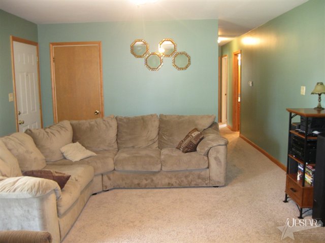 934 Yorktown Road Decatur, IN 46733 - Photo 7 of 19