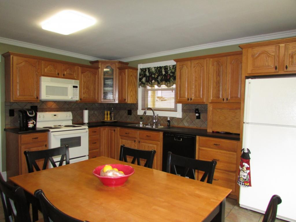 1641 Siam Road Elizabethton, TN 37643 - Photo 15 of 30 Photo 15