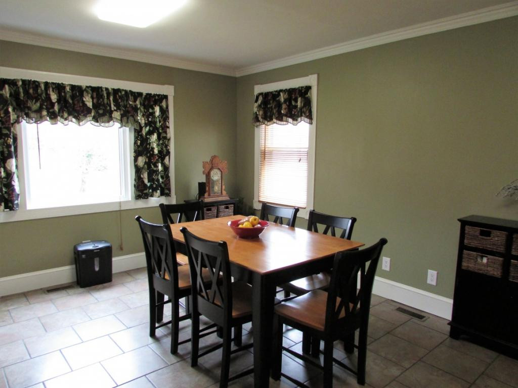 1641 Siam Road Elizabethton, TN 37643 - Photo 17 of 30 Photo 17