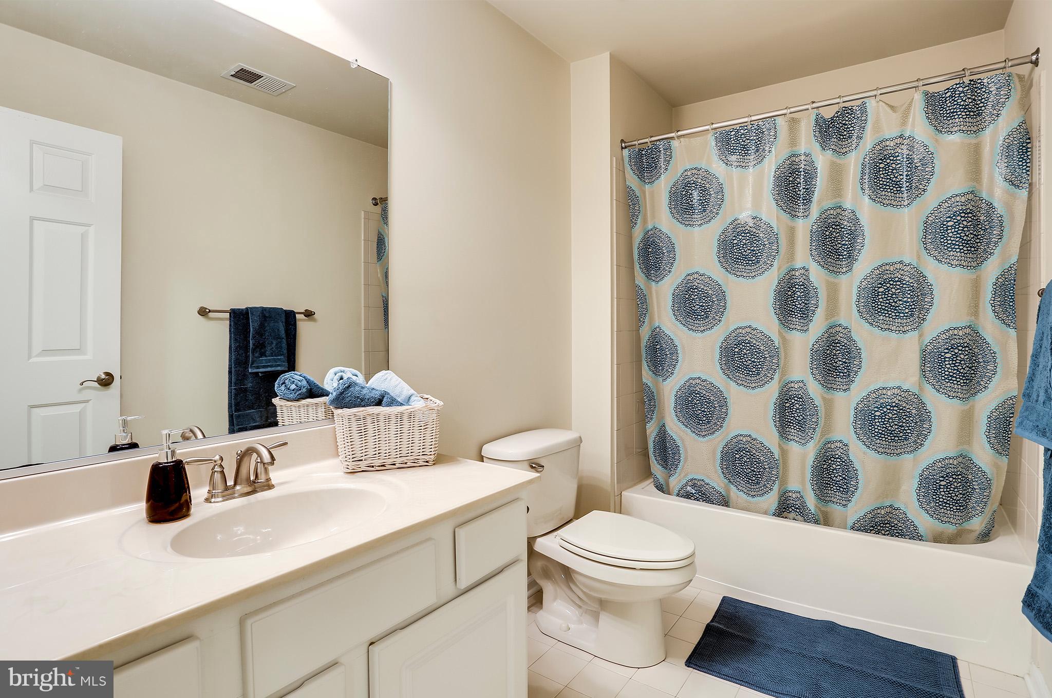 8445 High Ridge Road Ellicott City, MD 21043 - Photo 25 of 28 2nd full bathroom