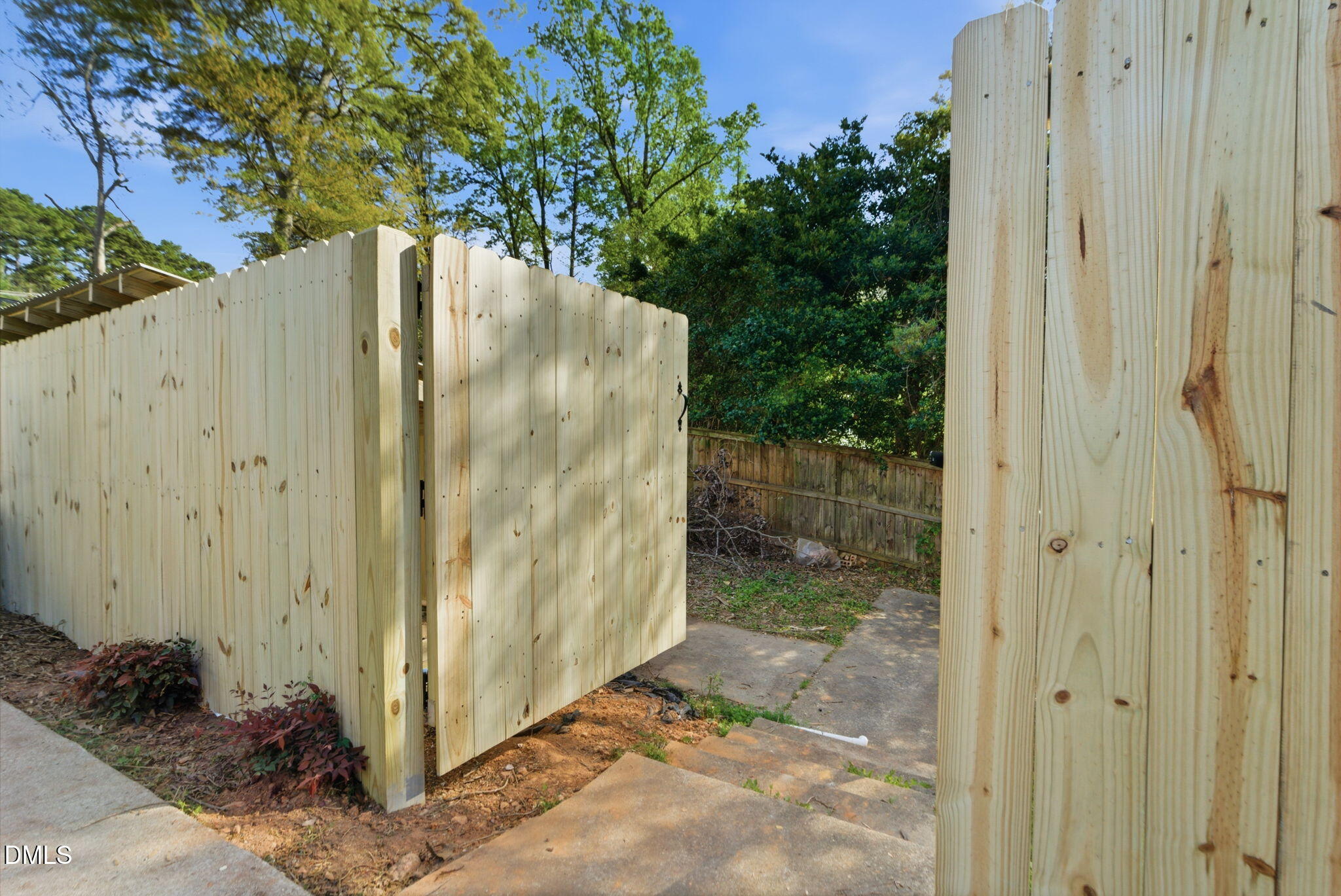 2420 Tyson Street Raleigh, NC 27612 - Photo 58 of 67
