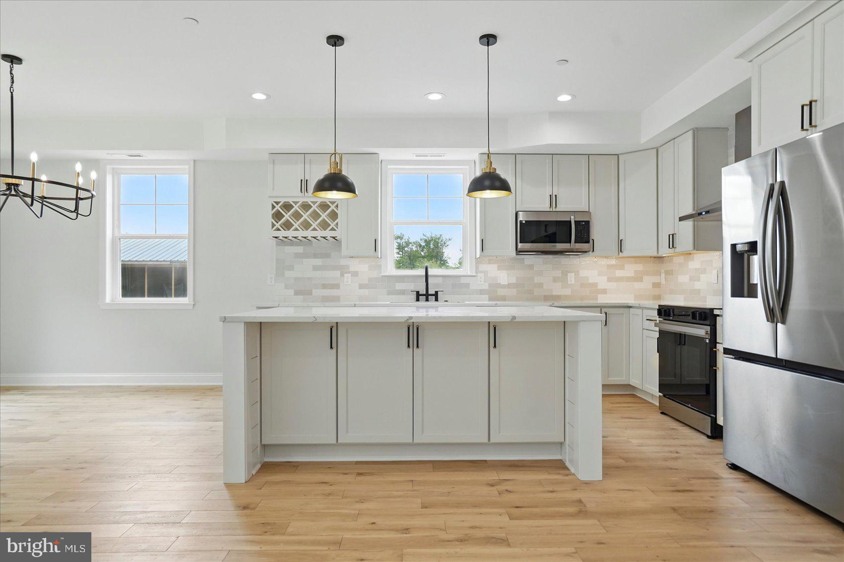 1621 Holly Tree Road Middle River, MD 21220 - Photo 6 of 15 Gallery Image 6