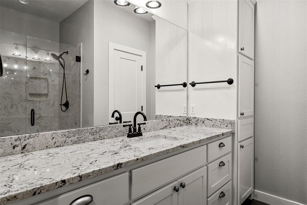 3226 Pine Avenue Waco, TX 76708 - Photo 18 of 36