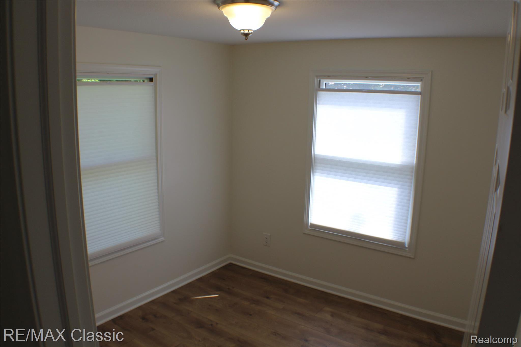 3625 Moberly Road Commerce Township, MI 48382 - Photo 15 of 19 Bedroom 2