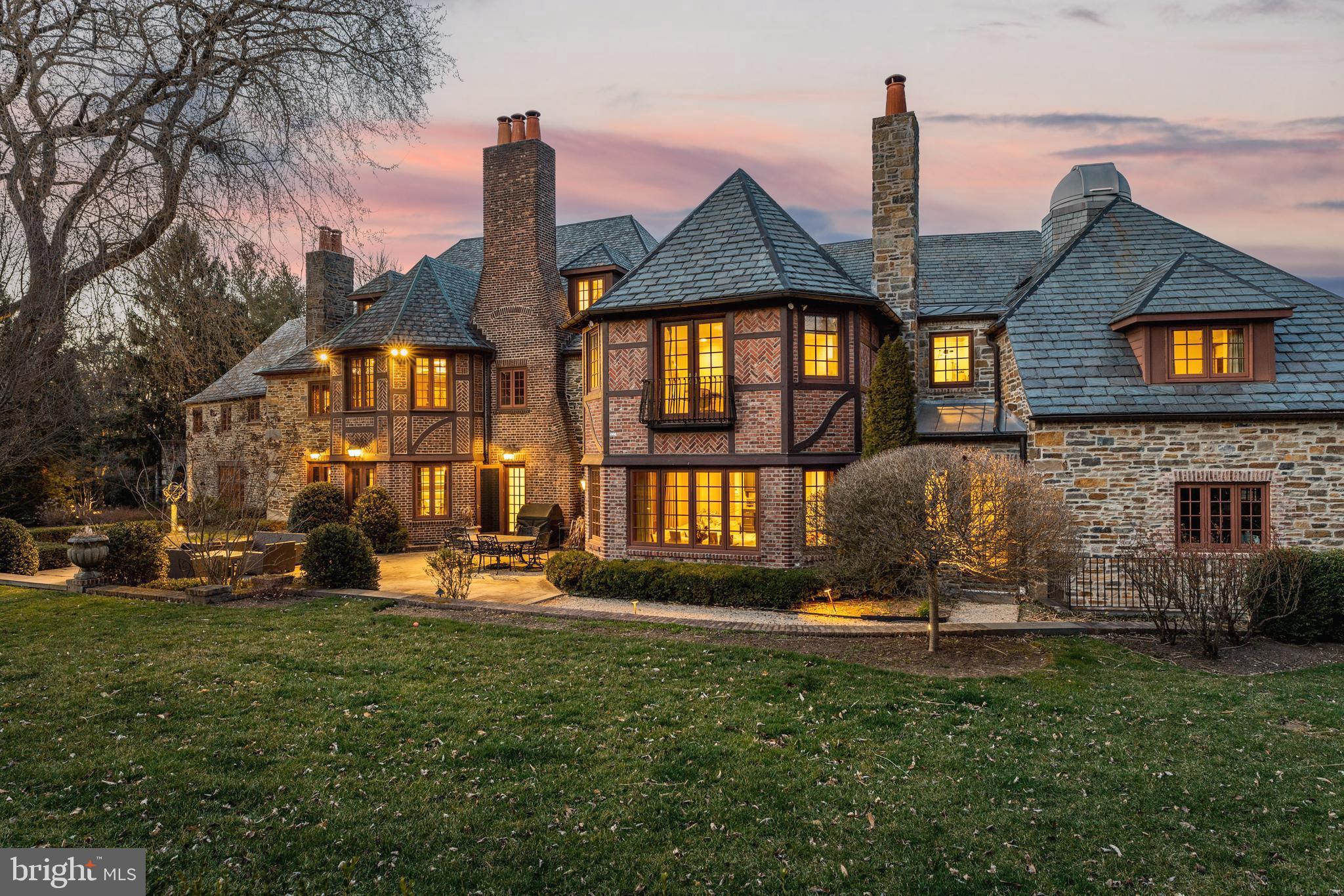 516 Fishers Road Bryn Mawr, PA 19010 - Photo 2 of 3 Back View