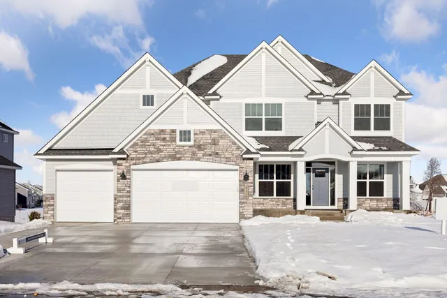 $905,000 | 4729 131st Avenue Northeast, Blaine, MN 55449