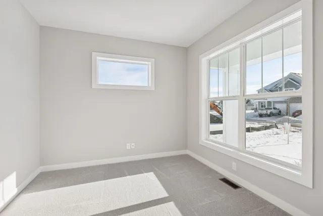 $905,000 | 4729 131st Avenue Northeast, Blaine, MN 55449