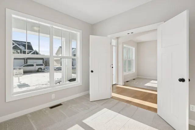 $905,000 | 4729 131st Avenue Northeast, Blaine, MN 55449