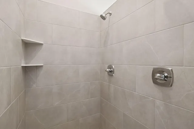 $905,000 | 4729 131st Avenue Northeast, Blaine, MN 55449