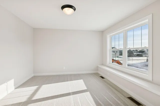 $905,000 | 4729 131st Avenue Northeast, Blaine, MN 55449