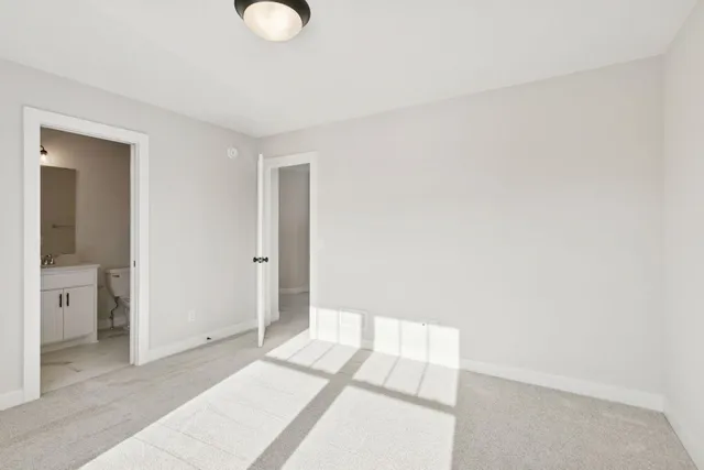 $905,000 | 4729 131st Avenue Northeast, Blaine, MN 55449