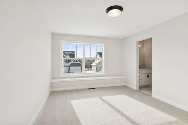 $905,000 | 4729 131st Avenue Northeast, Blaine, MN 55449