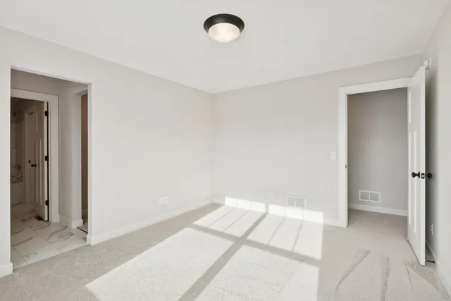 $905,000 | 4729 131st Avenue Northeast, Blaine, MN 55449