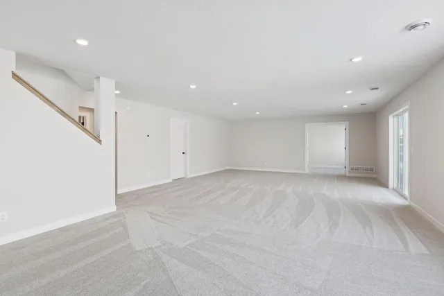 $905,000 | 4729 131st Avenue Northeast, Blaine, MN 55449