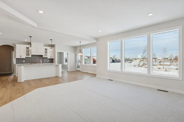 $905,000 | 4729 131st Avenue Northeast, Blaine, MN 55449