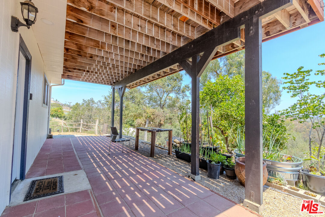 335 Morro Hills Road Fallbrook, CA 92028 - Photo 26 of 35 Gallery Image 26