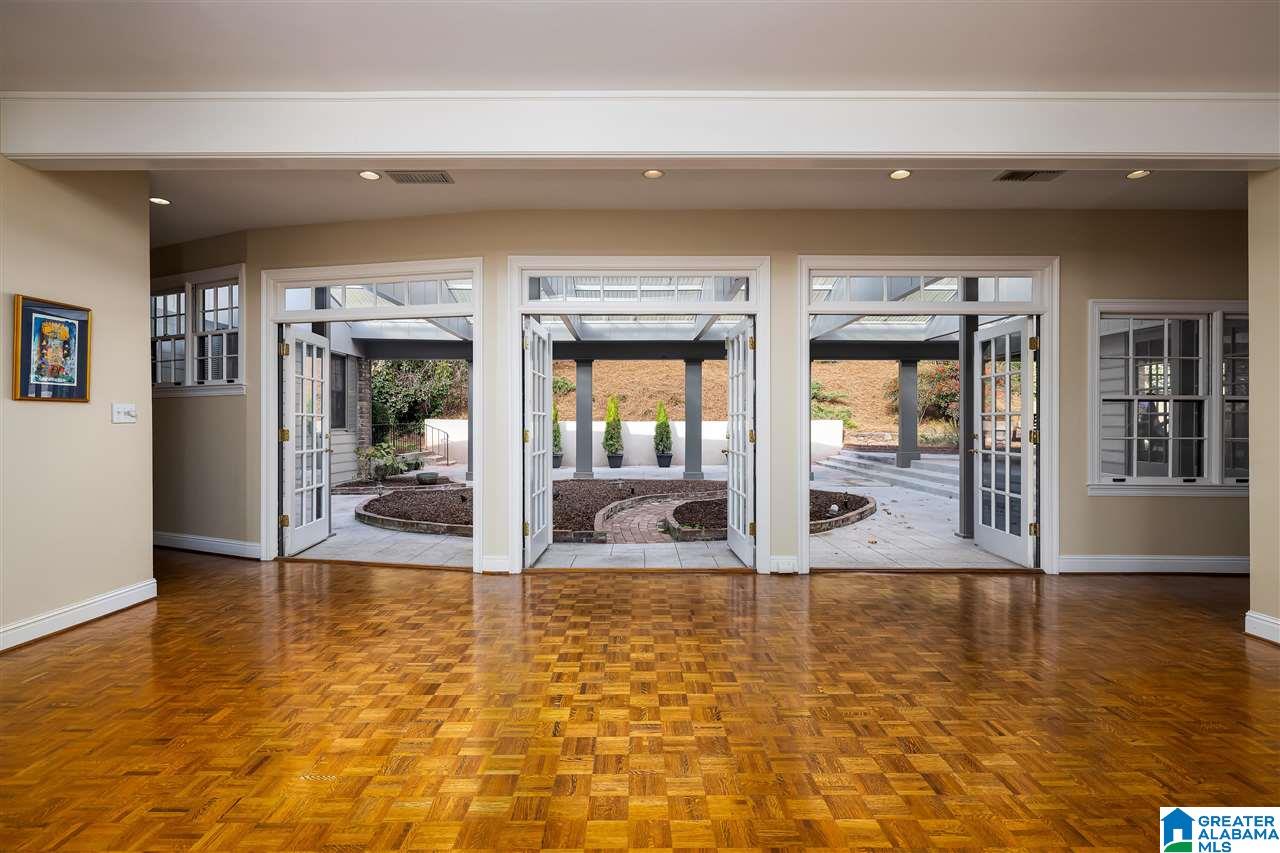 2400 Henrietta Road Birmingham, AL 35223 - Photo 5 of 42