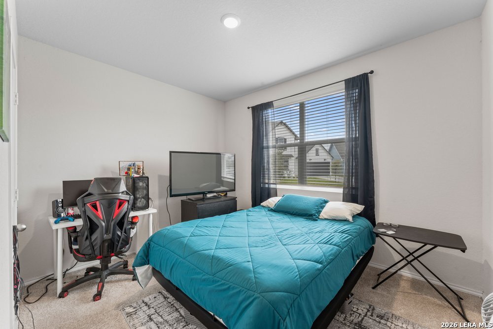 449 Ida Loop Seguin, TX 78155 - Photo 18 of 29