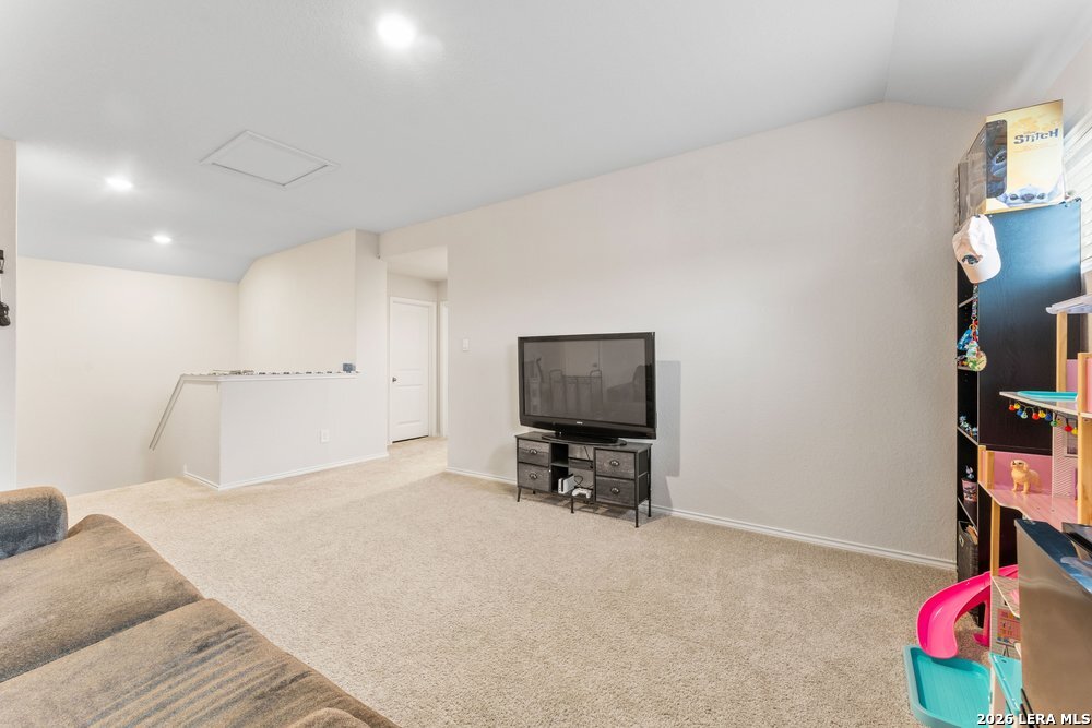 449 Ida Loop Seguin, TX 78155 - Photo 22 of 29