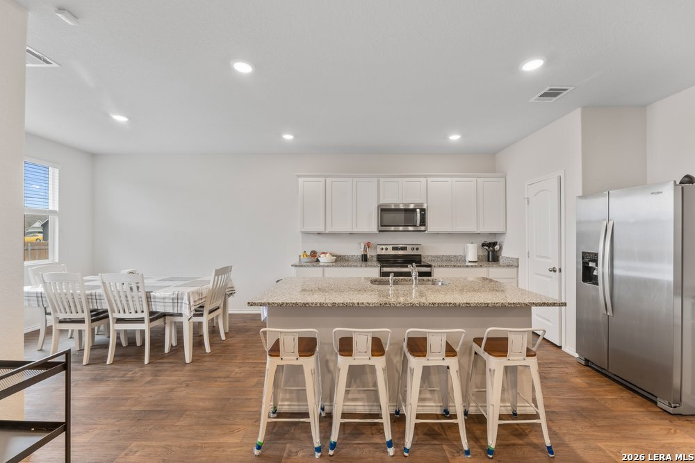 449 Ida Loop Seguin, TX 78155 - Photo 5 of 29