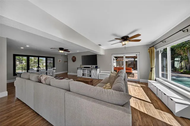 $898,788 | 2120 Northeast 31st Street, Lighthouse Point, FL 33064