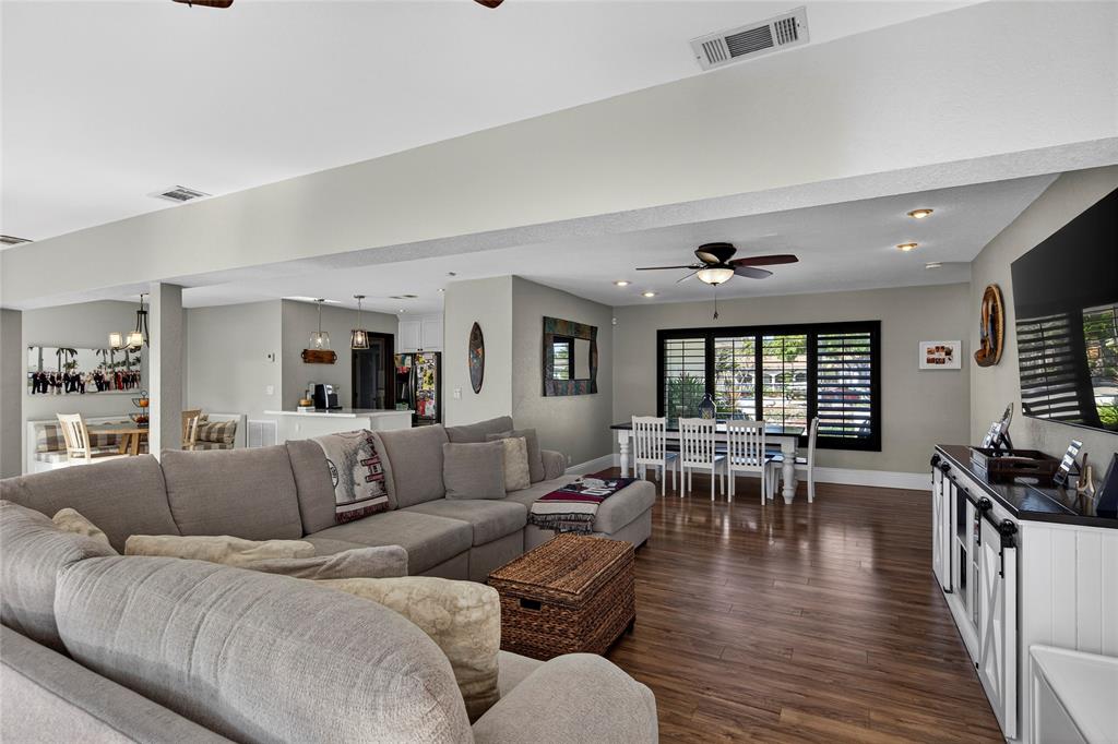 2120 Northeast 31st Street Lighthouse Point, FL 33064 - Photo 14 of 53